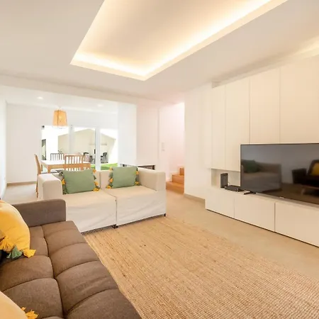 Guestready - Modernity Refine Near Airport Holiday home Lisbon