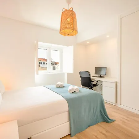 Guestready - Modernity Refine Near Airport Ferienhaus *